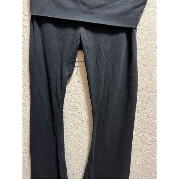 Pink By Victoria’s Secret Black Bootcut Leggings Woman’s Size Medium - Picture 3 of 12